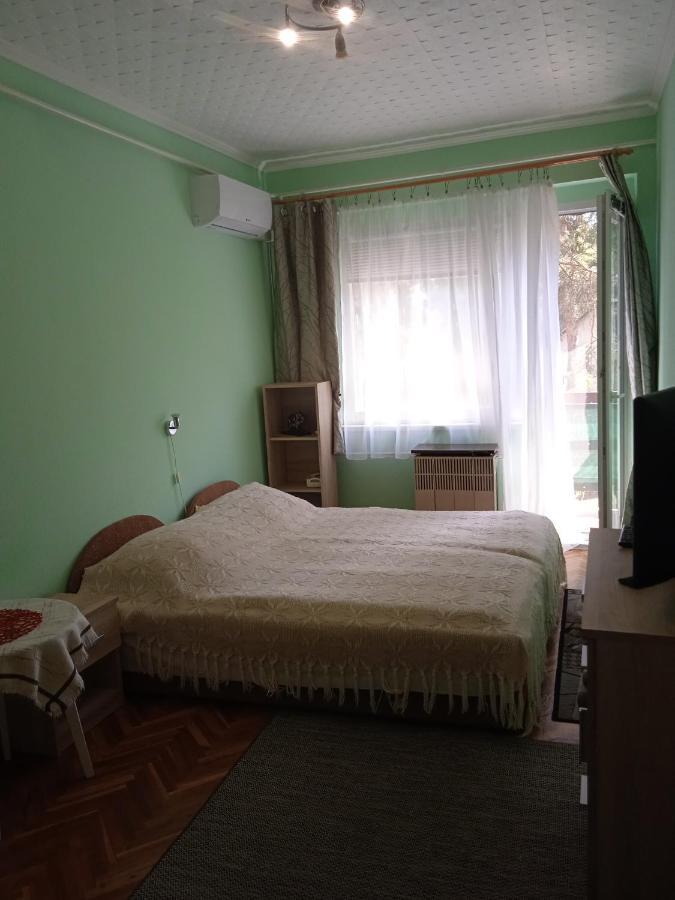 Balaton-Lak Apartmanhaz Siofok Luaran gambar