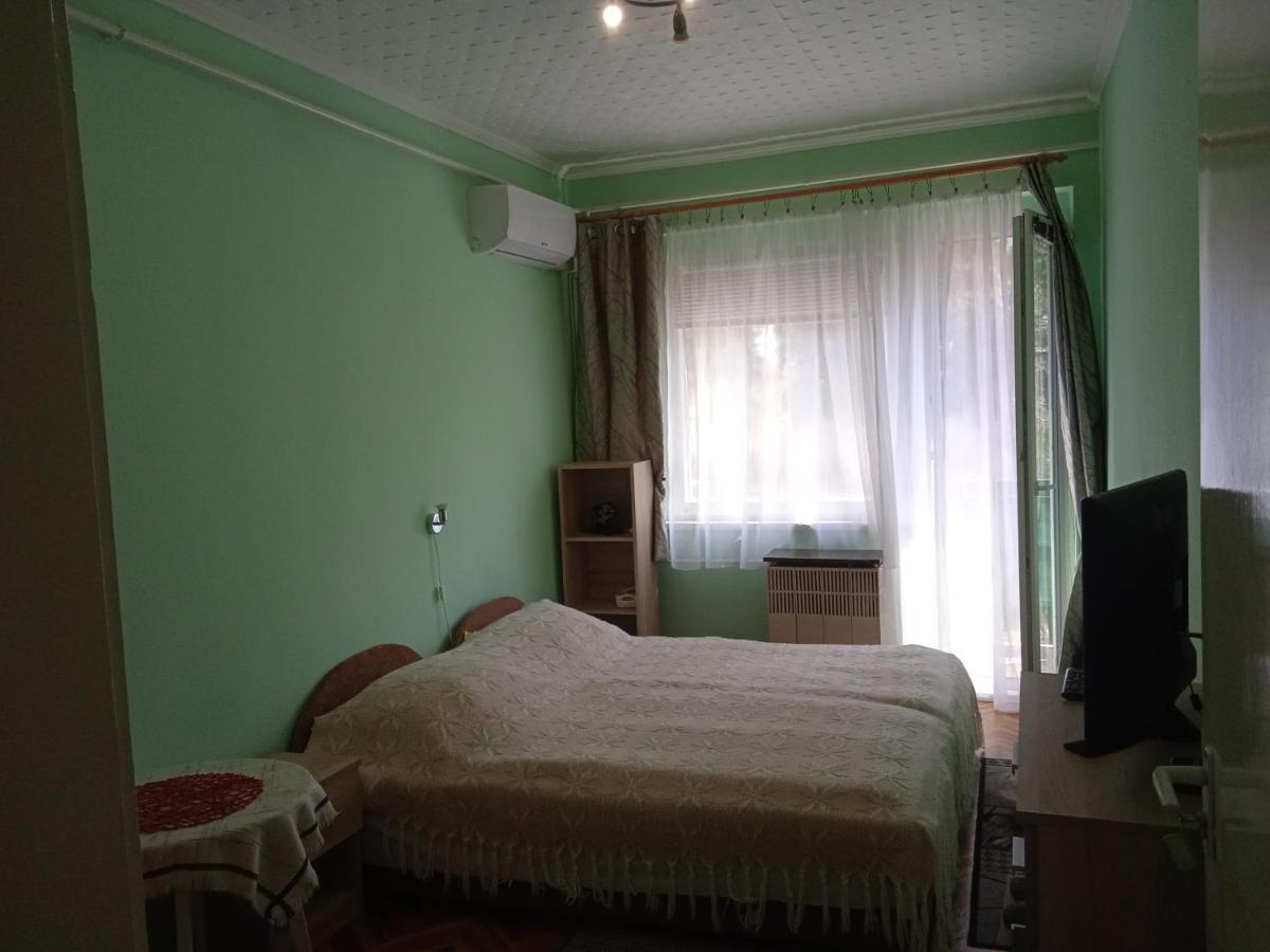 Balaton-Lak Apartmanhaz Siofok Luaran gambar
