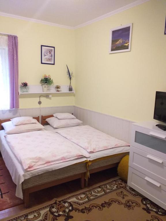 Balaton-Lak Apartmanhaz Siofok Luaran gambar
